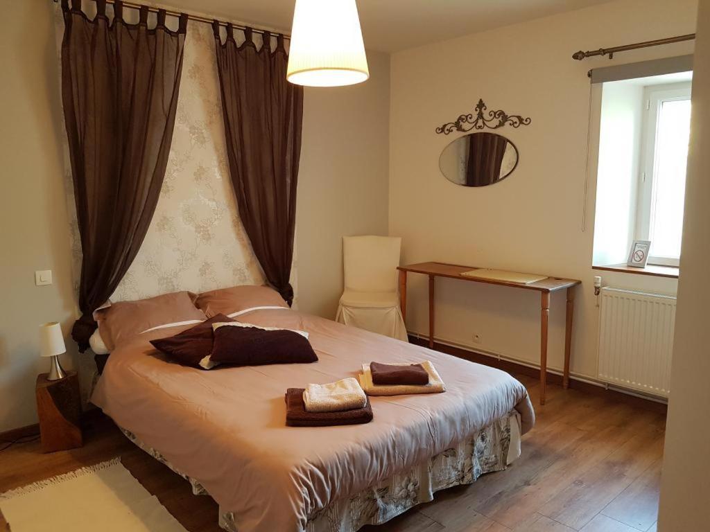 Bed and Breakfast Le Domaine De Bellevue Tanzac Экстерьер фото
