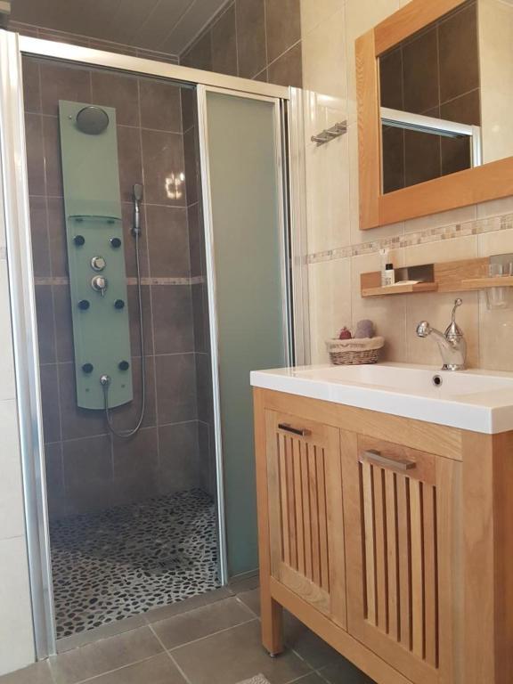 Bed and Breakfast Le Domaine De Bellevue Tanzac Экстерьер фото