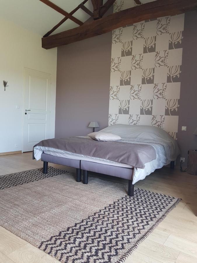 Bed and Breakfast Le Domaine De Bellevue Tanzac Экстерьер фото