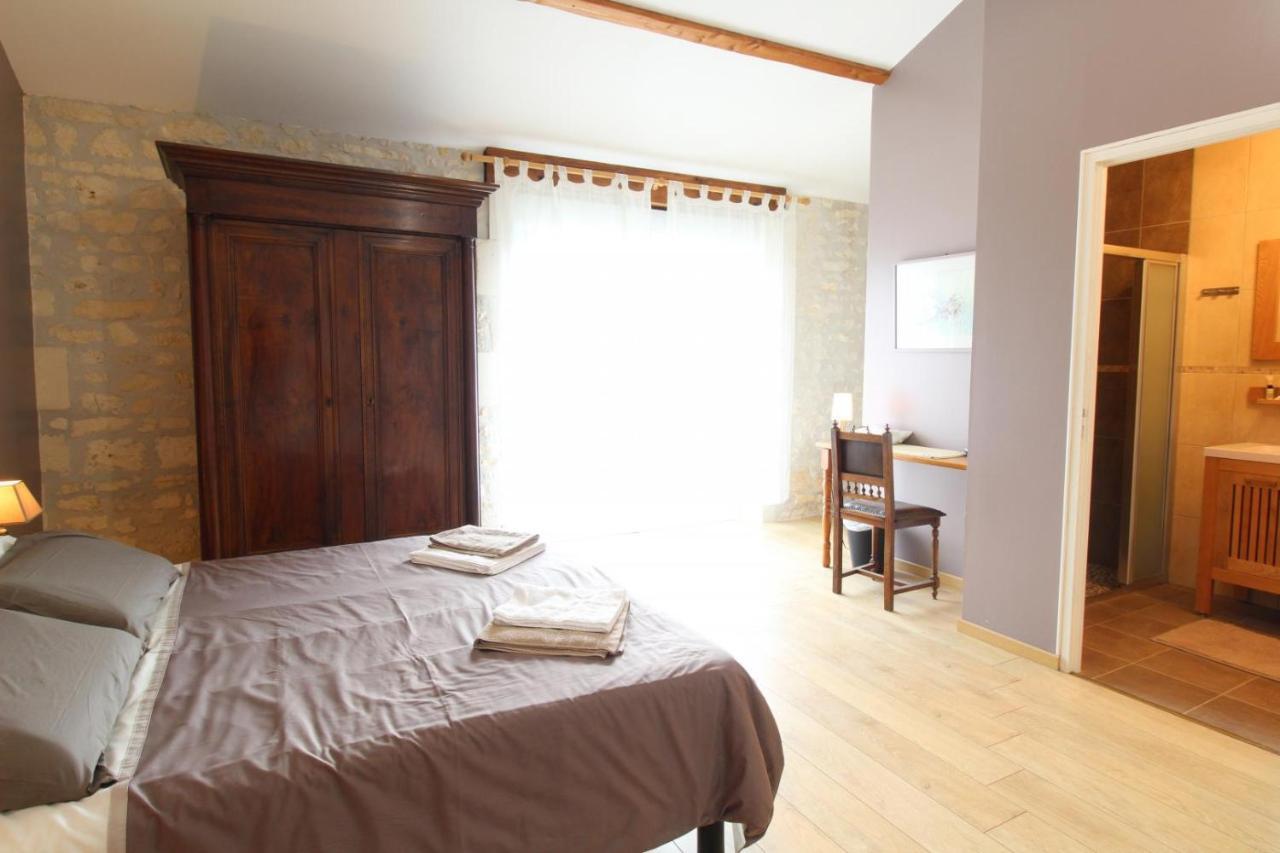Bed and Breakfast Le Domaine De Bellevue Tanzac Экстерьер фото