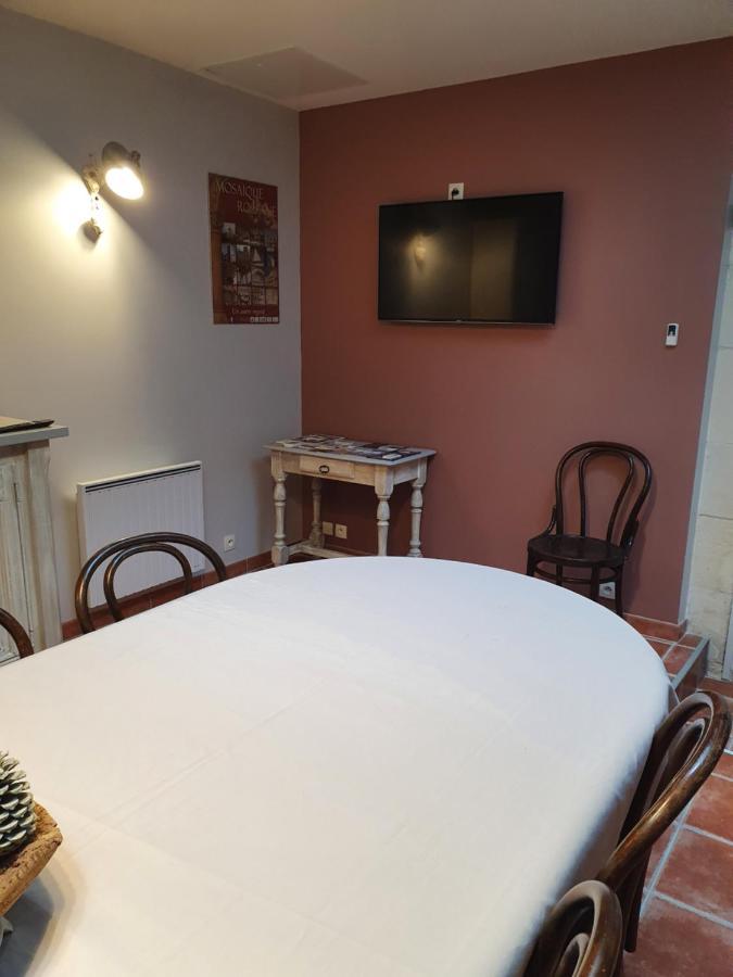 Bed and Breakfast Le Domaine De Bellevue Tanzac Экстерьер фото